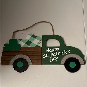St. Patrick's Day Green Truck Wall Decor
